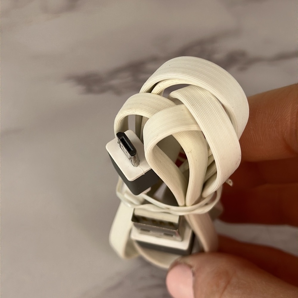 USB Cable - Picture 2 of 2